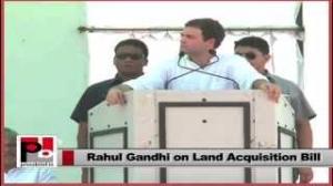 Watch Rahul Gandhi talks about UPA's historic Land Acquisition Bill Video