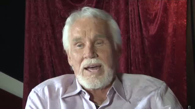 Watch Rogers Inducted Into Country Music Hall of Fame Video