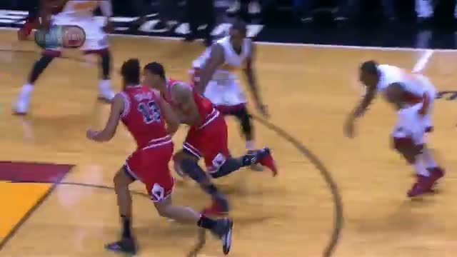 Watch NBA: Derrick Rose's Incredible First Basket of the Season Video