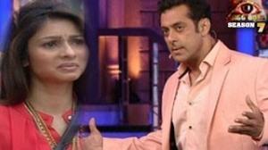Watch Salman Khan Gets SLAMMED for Being Partial to Tanisha on Bigg Boss 7 Video