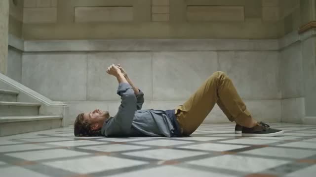 Watch Nokia Lumia 1020 - 41 MP and reinvented zoom - Windows Phone Commercial Ads Video