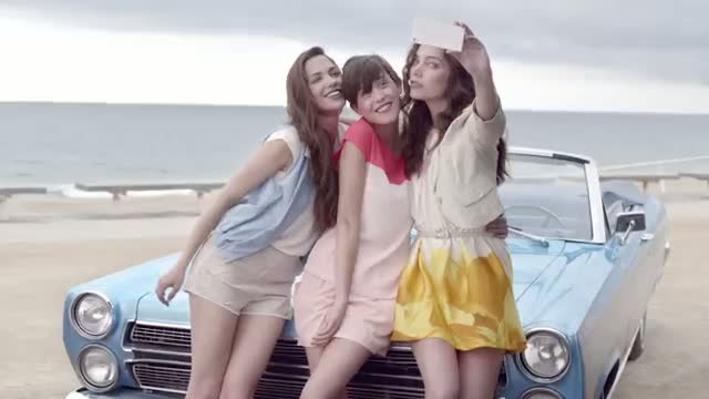 Watch Huawei Ascend P6 Commercial Ads Video