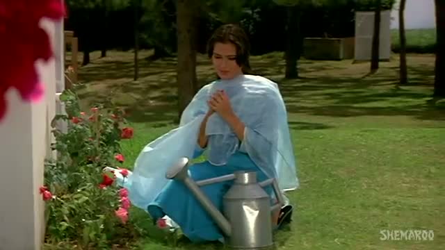 Watch Zindagi Pyar Ka Geet Hai - Padmini Kolhapure - Souten - Old Hindi Songs - Lata Mangeshkar (Old is Gold) Video