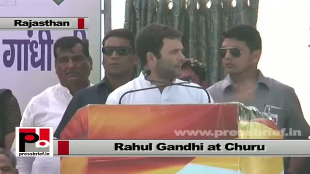 Watch Rahul Gandhi in Churu (Rajasthan): We need a partnership of the poor and the rich Video