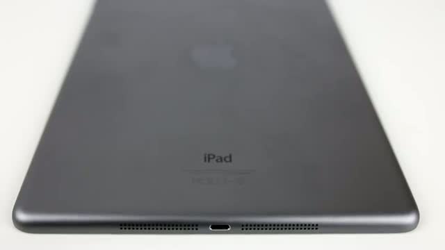 Watch iPad Air Unboxing/Overview + Giveaway! Video