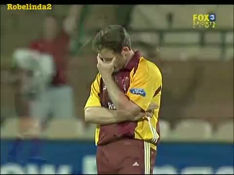 Watch Most Unlikely 6 off the last Ball to win a Match Video