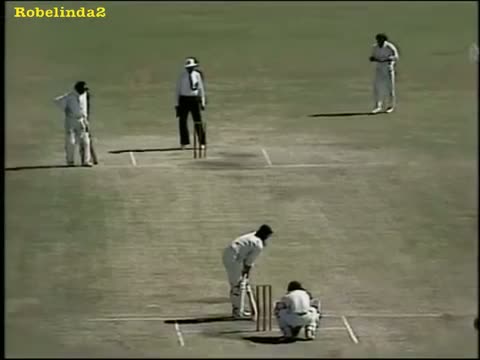 Watch Farting during live cricket commentary, classic!!!!! Video