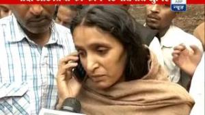 Watch Modi speaks to Munna Shrivastav's wife on the phone Video
