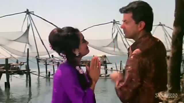 Watch Saathiya Nahi Jaana Ke Jee Na Lage - Dharmendra - Asha Parekh - Aya Sawan Jhoom Ke - Lata Rafi Duets Video