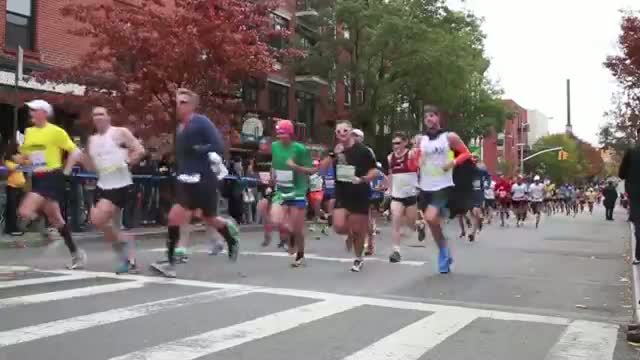 Watch Casey Neistat Running NYC Marathon 2013 Video