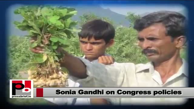 Watch Sonia Gandhi in Raebareli talks about various development initiatives taken by UPA Govt Video