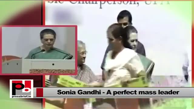 Watch Sonia Gandhi launches Food Security programme in Delhi Video