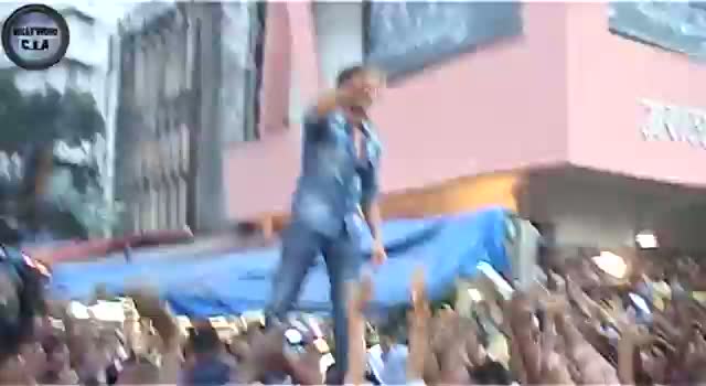 Watch Hrithik Roshan gets GROPED in public Video