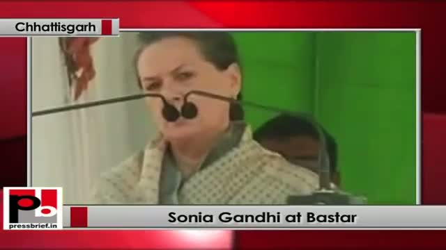 Watch Sonia Gandhi in Chhattisgrah addresses Congress election rally Video