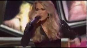 Watch Carrie Underwood Performing Live At Country Music Awards 2013 Video