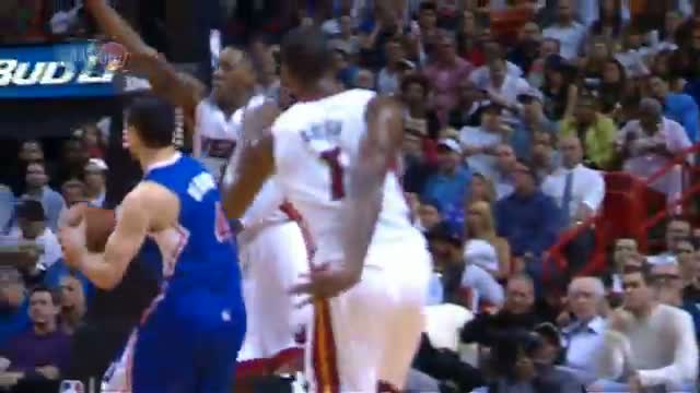 Watch NBA: J.J. Redick Fakes the Pass for the Nice Bucket Video
