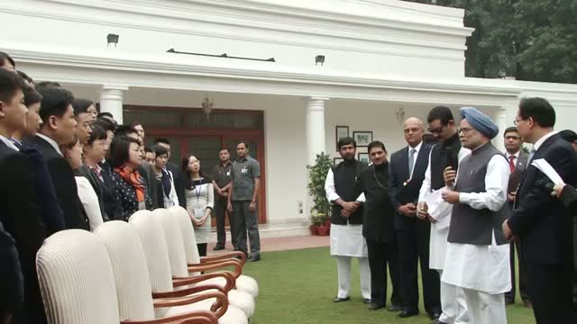 Watch PM meets Chinese Youth Delegation Video