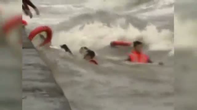 Watch Expert; Typhoon Haiyan 'Off the Scale' Video