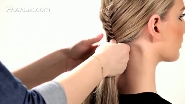 Watch How to Do a Fishtail Braid - Braid Tutorials Video