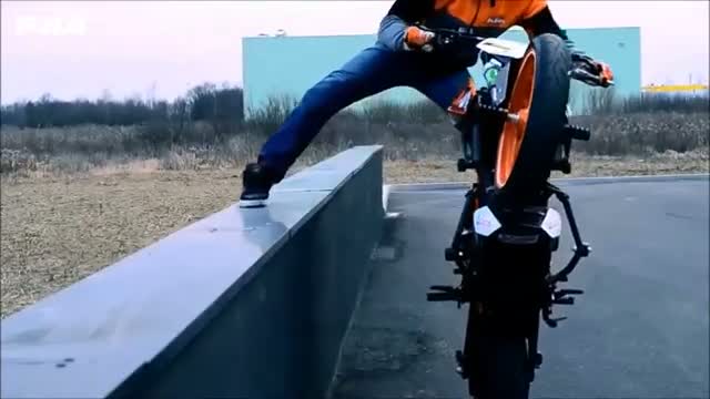 Watch People Are Awesome 2013 - 2014 #13 Video