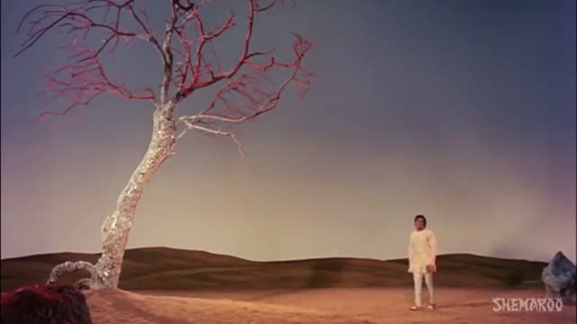 Watch Mujhe Kuchh Kehna Hai - Rishi Kapoor - Dimple - Bobby - Bollywood Old Songs (Old is Gold) Video