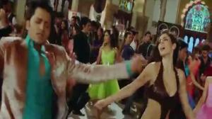 Watch Grand Masti (Full Video Song) - Riteish Deshmukh, Vivek Oberoi & Aftab Shivdasani Video
