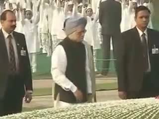 Watch PM pays floral tributes at the Samadhi of the former PM, Pandit Jawaharlal Nehru Video