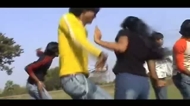 Watch Tupis Lahaga Pahiral Chorlu - Bhojpuri Hot Songs 2013 New | By Bicky Babua Video