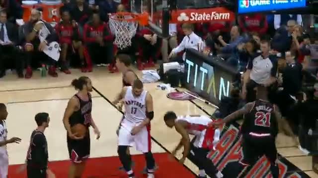 Watch NBA: DeMar DeRozan POSTERIZES Joakim Noah Video