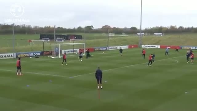 Watch Fantastic volley from Jack Robinson, amazing save from Jonathan Bond - England U21s training Video