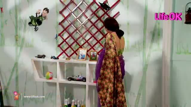 Watch Tumhari Paakhi - 20th November 2013 - Ep 8 Video