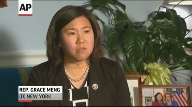 Watch US Congresswoman Mugged in Washington Video