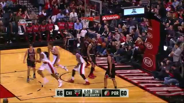Watch NBA: Wesley Matthews Goes Off Against the Bulls Video