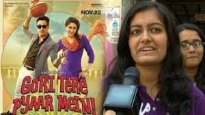 Watch Public Review Of Gori Tere Pyaar Mein - Kareena & Imran Video