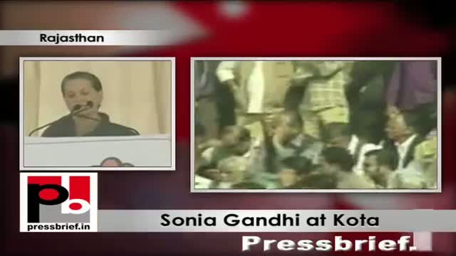 Watch Sonia Gandhi addresses Congress election rally in Kota (Rajasthan), takes on BJP Video
