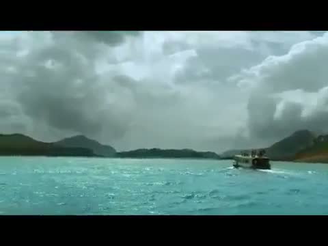 Watch KERALA TOURIST DESTINATION Thenmala ecotourism Video
