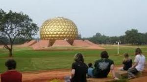Watch Top Tourist Places In India :: Pondicherry Video