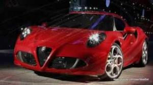 Watch 2014 Alfa Romeo 4C Interiors and Exteriors Design Video