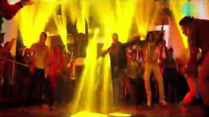 Watch DJ Te Gulabo Nachadi - Punjabi Club Song - Lucky Kabootar - Shraddha Das Video