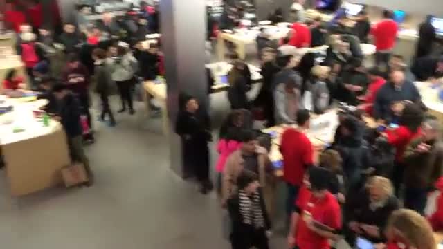 Watch Apple Store Black Friday Video