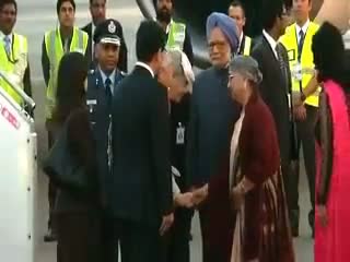 Watch PM welcomes the Emperor and Empress of Japan Video