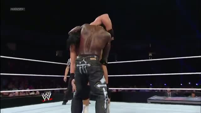 Watch R-Truth vs. Damien Sandow: WWE Main Event, Dec. 4, 2013 Video