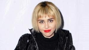 Watch Miley Cyrus Debuts Bob Hairstyle Video