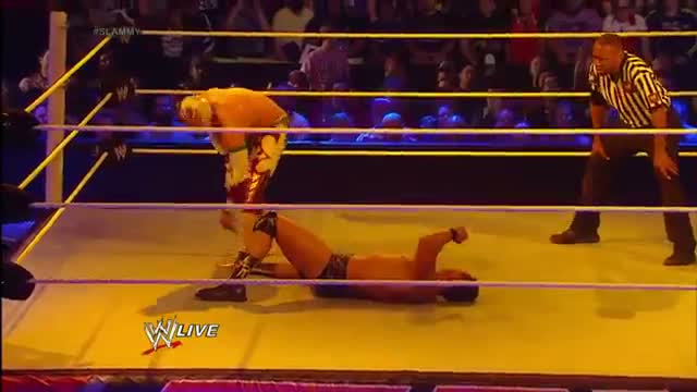 Watch Sin Cara vs. Alberto Del Rio: WWE Raw, Dec. 9, 2013 Video