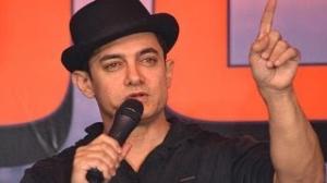 Watch Aamir Khan Talks about his SMOKING HABIT Video