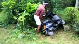 Watch Very Funny Bike Stunting Video Video