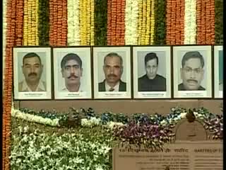 Watch PM pays floral tributes to the martyrs of the Parliament attack Video