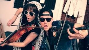 Watch Thrift Shop - Lindsey Stirling & Tyler Ward (Macklemore & Ryan Lewis Cover) Video