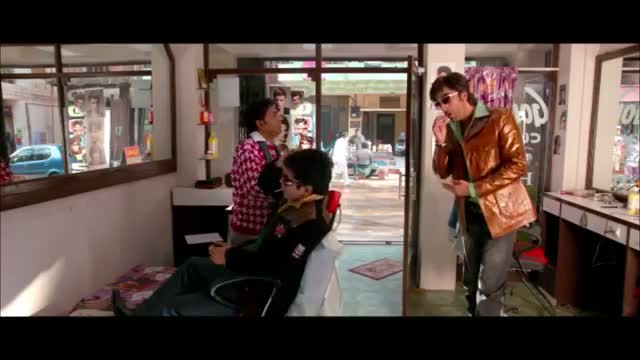 Watch BESHARAM Funny Scene #6 - Ranbir Kapoor & Pallavi Sharda Video