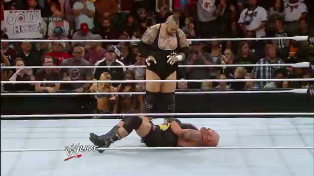 Watch Tons of Funk vs. Ryback & Curtis Axel: WWE Raw, Dec. 16, 2013 Video